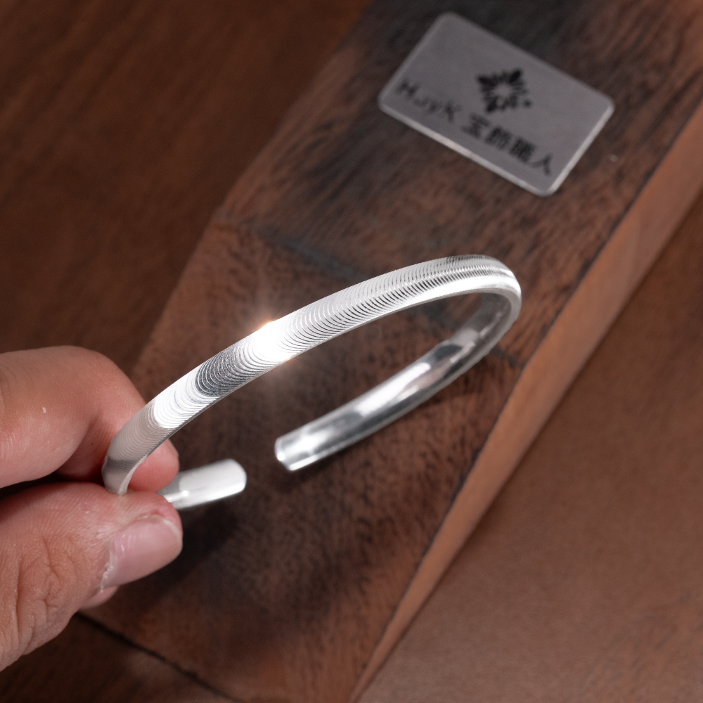 キャッツアイのバングル - S999 - L001347